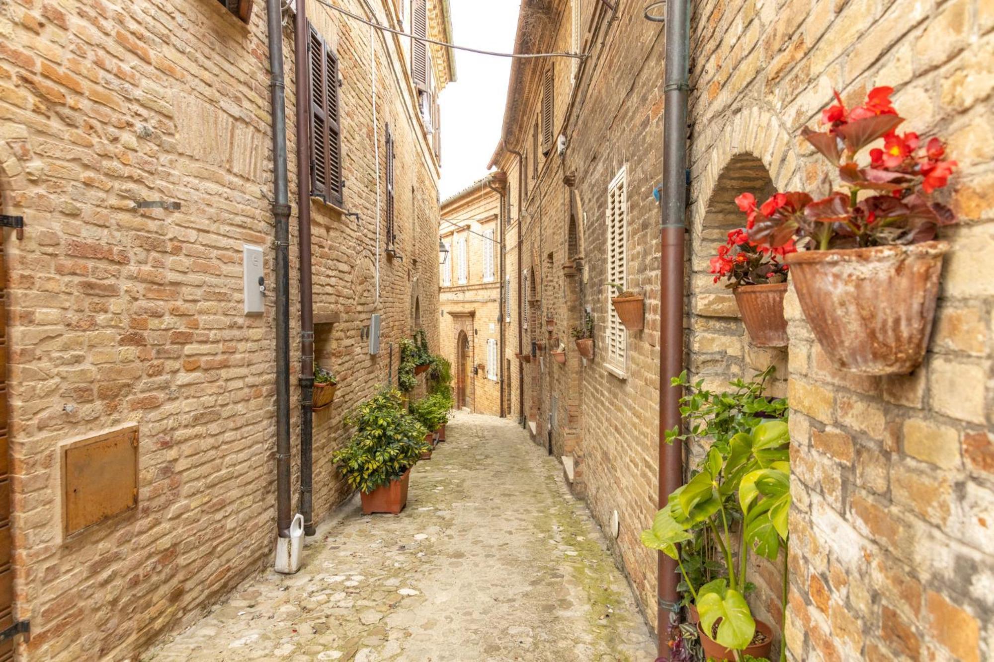 Bed and Breakfast Dimora Fontemaggio Cossignano Екстер'єр фото