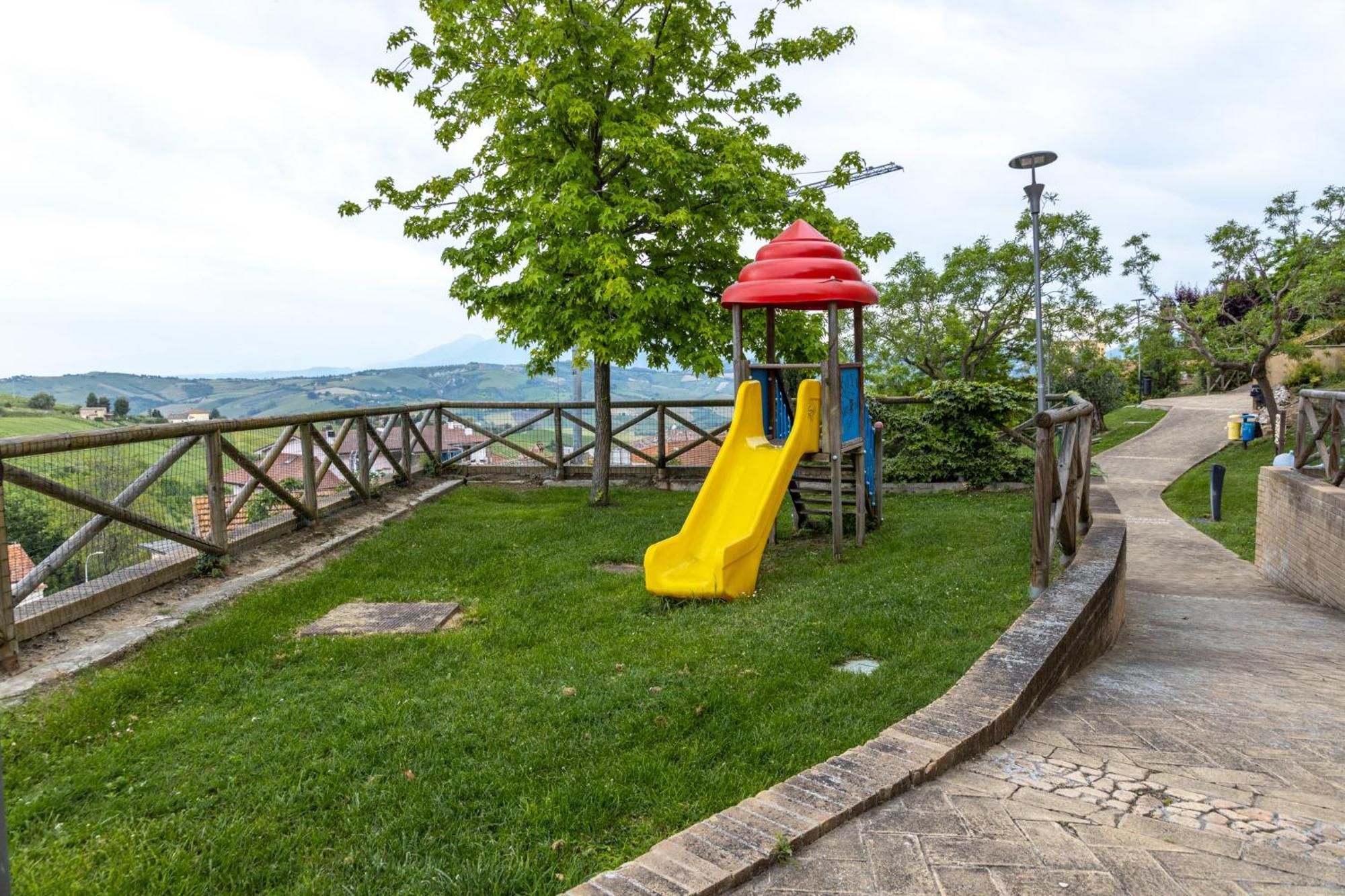 Bed and Breakfast Dimora Fontemaggio Cossignano Екстер'єр фото